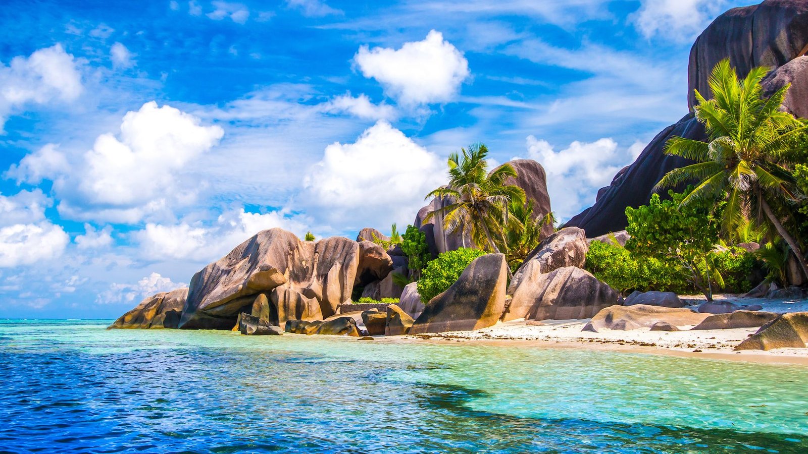 This U.S. Island Has 120 Miles of Shoreline, 80 Beaches, and Some of the Most Beautiful Water You’ve Ever Seen